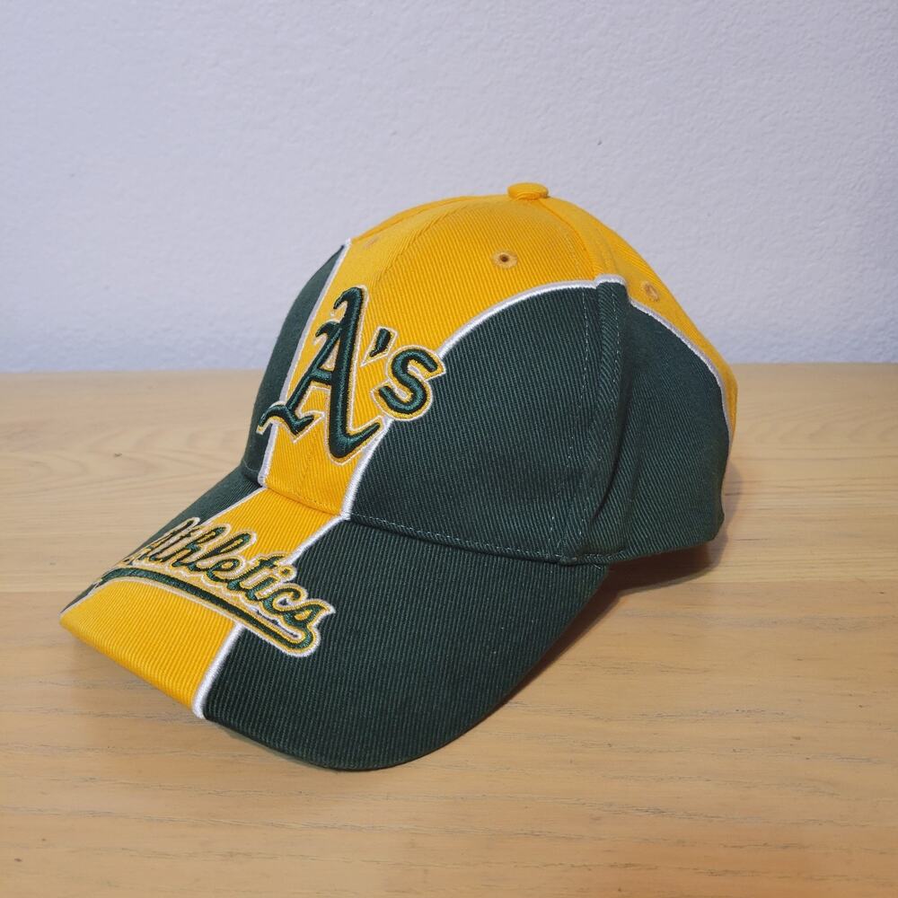 Vintage Oakland Athletics Snapback Hat Rare Embroidered Brim Genuine MLB Merch - Picture 6 of 11